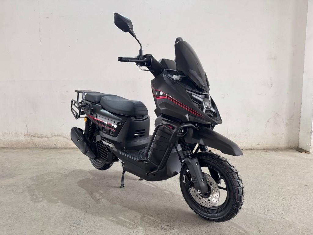 СКУТЕР ISKRA X СКУТЕР ISKRA X